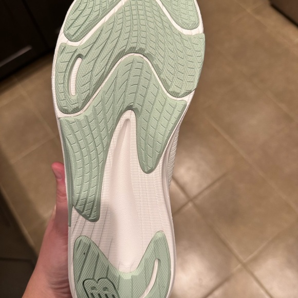 New Balance White and Multicolor Athletic Shoes - Picture 3 of 4